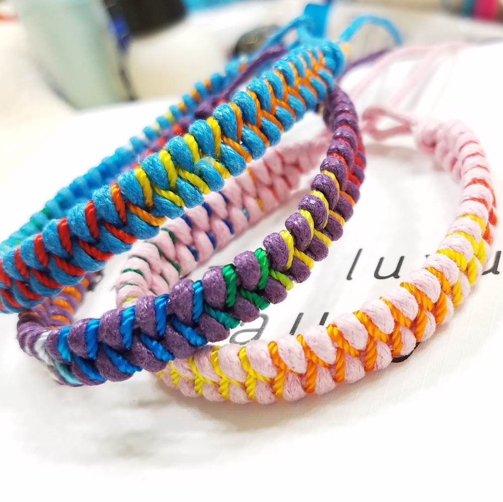 3 Fishtail Friendship Bracelets